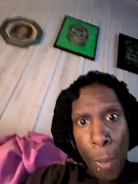 monkeygirl0202 Adlı Modelin Canlı XXX Sohbeti