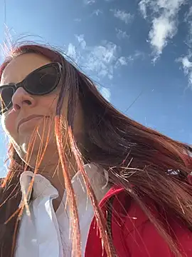 NataKitten Adlı Modelin Canlı XXX Sohbeti