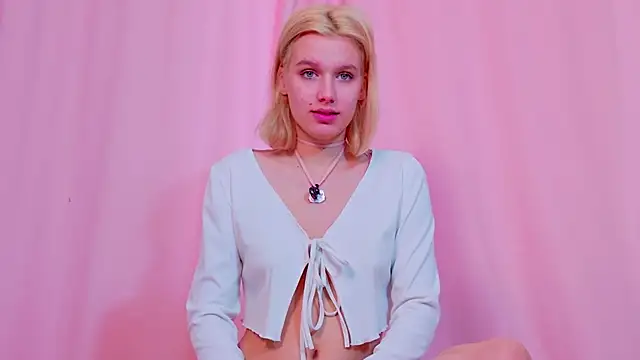 Živý XXX chat MeowthLilu