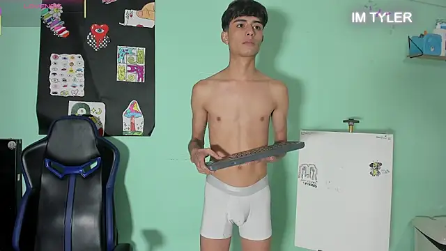 عرض كام TYLERhHOT2005