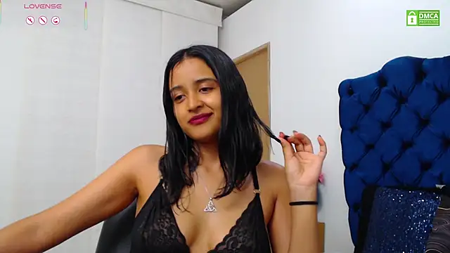 Lili666_ Chat XXX in diretta