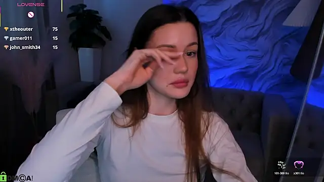 Aria_Mila: онлайн-секс-чат