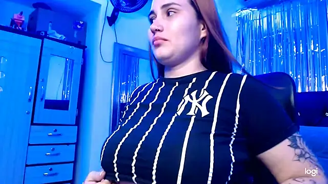 Baby_hornyJM 现场XXX聊天