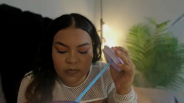 Amaranoir-: онлайн-секс-чат