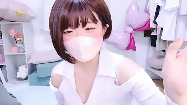 841_yayoi's Live XXX Chat