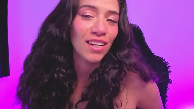 daniela_rivasthl élő XXX-chatje