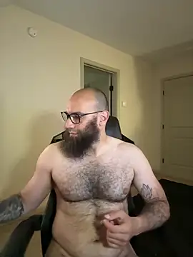 MastaWolfy's Live XXX Chat