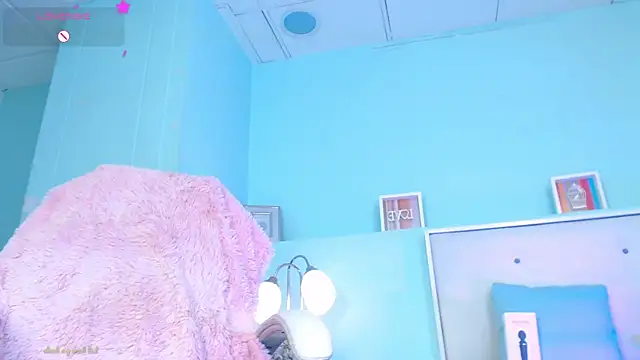 Emerald_gh – Live XXX-chat