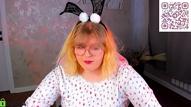 Sembang XXX Secara Langsung luna_c0ra