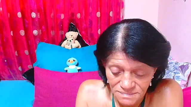 SLUTTYROXY: απευθείας συνομιλία ΧΧΧ