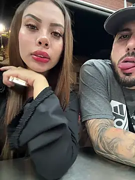 Show modela lindaandtony na web-kameri