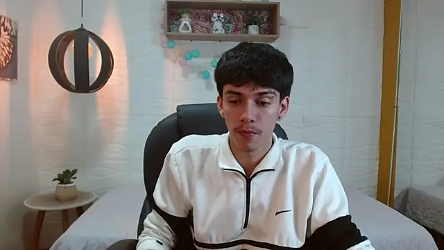 AmethystShadow17のライブXXXチャット