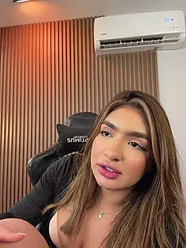 แชท XXX สดของ jenn_fit