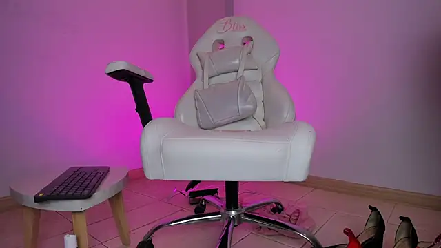 stefy_bratz: απευθείας συνομιλία ΧΧΧ