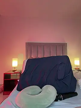 Chatroom XXX en direct de DanikRosse