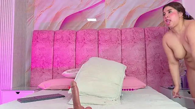 emmacurvy Obrolan Langsung XXX