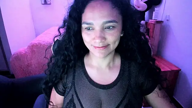 rayza_mature_154's Live XXX Chat