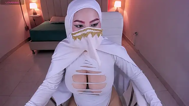 salmma_habibi Chat XXX live