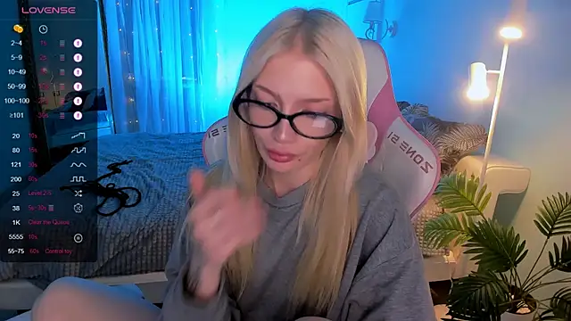 Chat XXX ao vivo de AnyaTaylor_