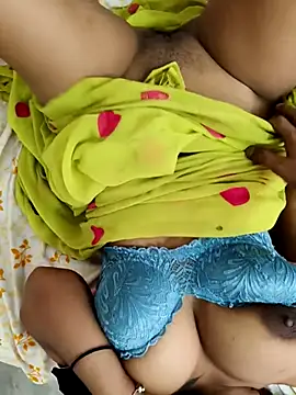 Kunikaji69: διαδικτυακό σόου στην κάμερα