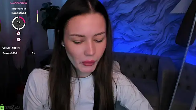 Aria_Mila লাইভ XXX চ্যাট