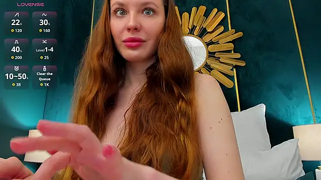 Chat XXX en directo de MonaRicci