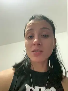 MiaaLunaa: вебкам-шоу