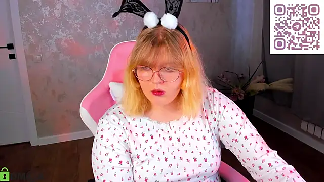 luna_c0raのライブXXXチャット