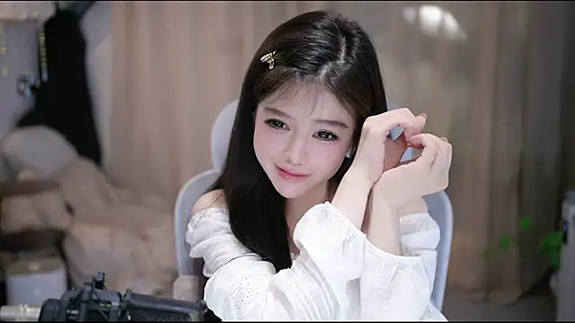 Czat XXX na żywo – Cecily