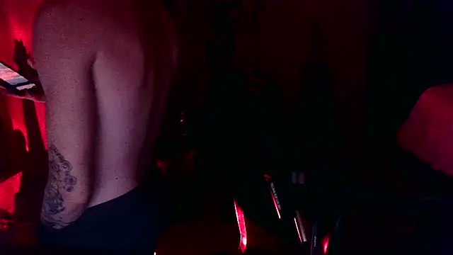 LEVIATHANX666: онлайн-секс-чат