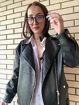 Chat +18 de FlexibleDoll_ ao vivo