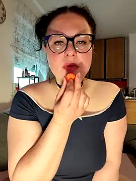 MiraCaramel Webcam-Show