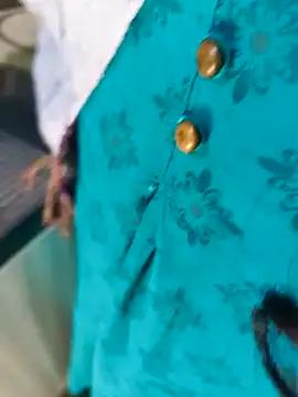 OthersWife4U webcam show