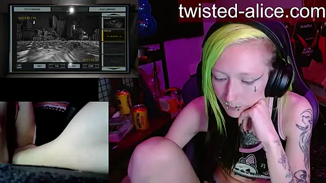 Sembang XXX Secara Langsung Twisted_Alice