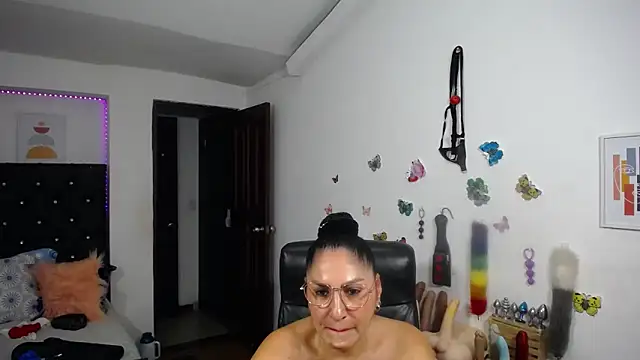 Živý XXX chat mature_bigboobs10