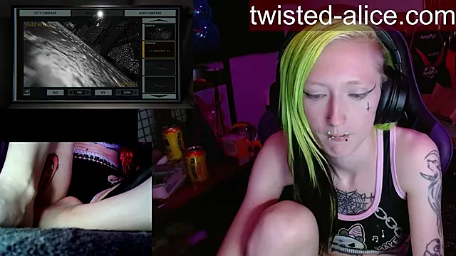 Twisted_Alice's Live XXX Chat