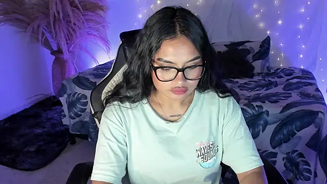 Riana_Kean 现场XXX聊天