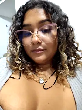 Chatroom XXX en direct de BrendaGirs