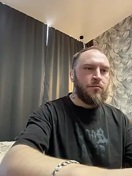 XXX chat uživo modela HermanFire