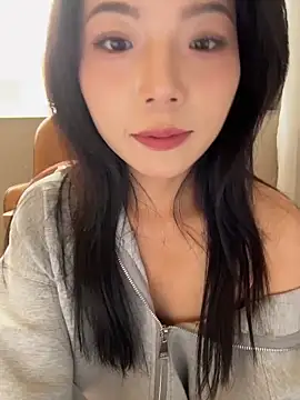 kara-tt – Live XXX-chat