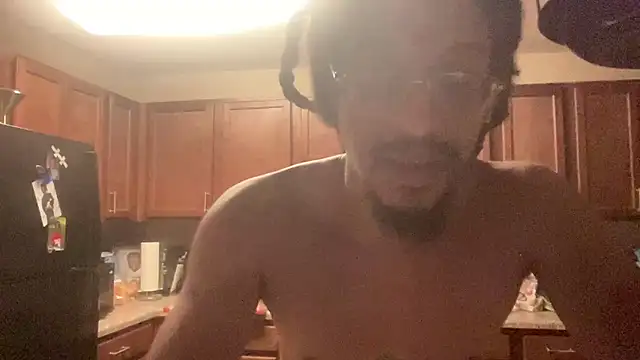 xxRedMamba392xx Show in webcam