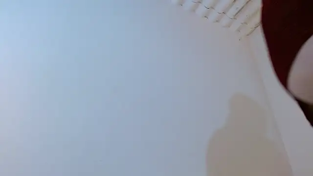 Pokazy przed kamerką – Elle_Lee_