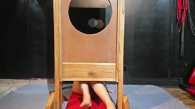 Czat XXX na żywo – BDSM_Vantablack_