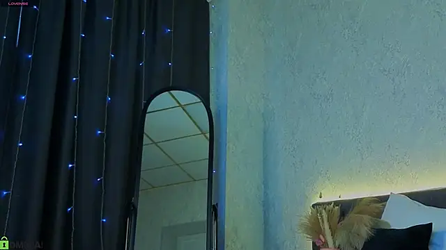 Scarle_Whisper ওয়েবক্যাম শো