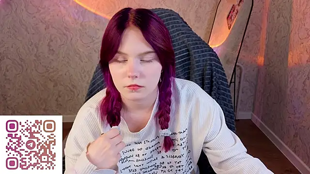 XXX chat uživo modela Julia_Anis