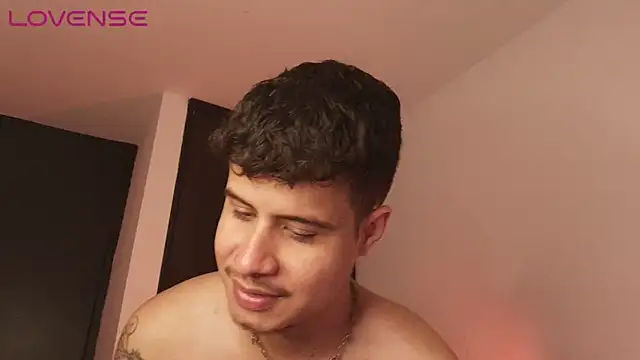 BjornSteel webkamerás műsora