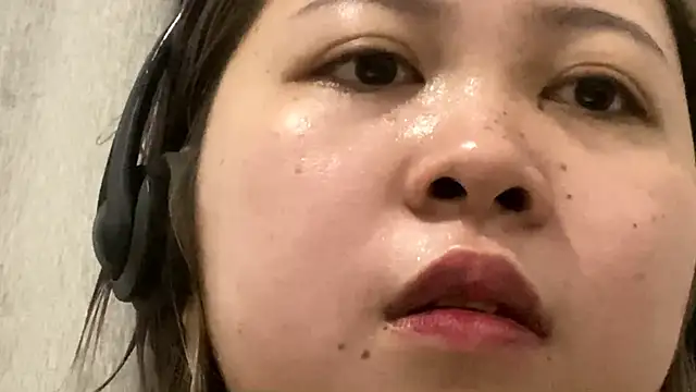 MichikoVonarx's Webcam Show