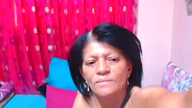 SLUTTYROXY 现场XXX聊天