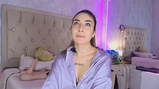 nini_love01n Live XXX chat