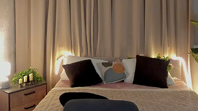 LeticiaRomano's Live XXX Chat